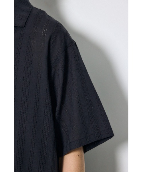 AZUL by moussy(アズールバイマウジー)の「デザインメッシュシャツ(シャツ/ブラウス・メンズ・ブラック系その他/ブラック/アイボリー/イエロー系その他・SMALL/MEDIUM/LARGE)」の22枚目の写真