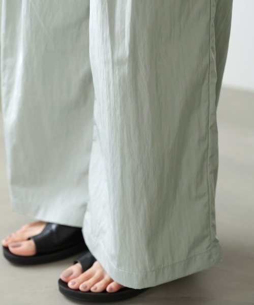 Bab(バブ)の「【サイズ展開あり】ボリュームワイドタックパンツ(その他パンツ・レディース・ブラック/ミント/グレー・S/M)」の5枚目の写真