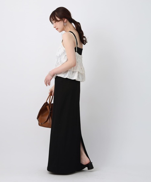 NOAHL(ノアル)の「【NOAHL】カップ付きリブキャミソールワンピース(ワンピース・レディース・ブラック/ベージュ/ブラウン・S/M/L)」の2枚目の写真