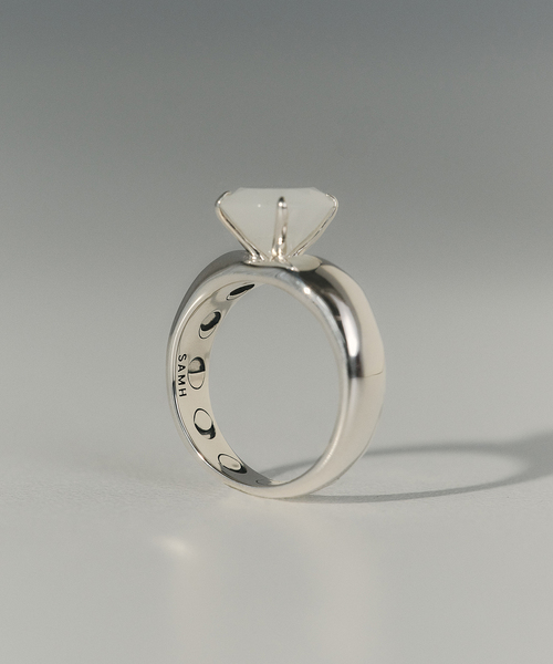Lilas(リラ)の「【SAMH by LILAS】 MELTED MOON RING SV(リング・レディース・シルバー・11/13/15 )」の14枚目の写真
