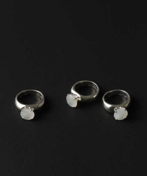 Lilas(リラ)の「【SAMH by LILAS】 MELTED MOON RING SV(リング・レディース・シルバー・11/13/15 )」の18枚目の写真