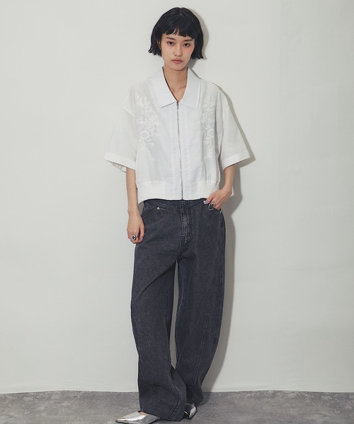 ANOTHER S(アナザーエス)の「ハーフスリーブ刺繍シャツ(シャツ/ブラウス・レディース・ホワイト/ブラック・FREE)」の17枚目の写真