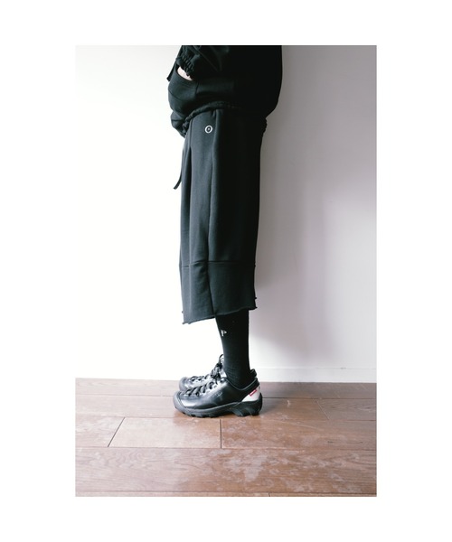 SHINYAKOZUKA(シンヤコヅカ)の「ordinary home baggy shorts(ISSUE#9)(その他パンツ・メンズ・ブラック/チャコール/ヘザーグレー・MEDIUM/LARGE/X-SMALL/SMALL)」の17枚目の写真