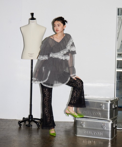 ANDRESD(アンドレスド)の「ラッフルチュールトップスアンドミニドレス / Ruffle Tulle Tops & Mini Dress(シャツ/ブラウス・レディース・ライトブルー/グレー/オフホワイト/イエロー・S/M)」の3枚目の写真