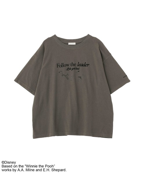 Green　Parks（グリーンパークス）の「Winnie the Pooh/フロッキーロゴTシャツ（Tシャツ/カットソー・レディース・チャコールグレー/ホワイト系その他・FREE）」の2枚目の写真