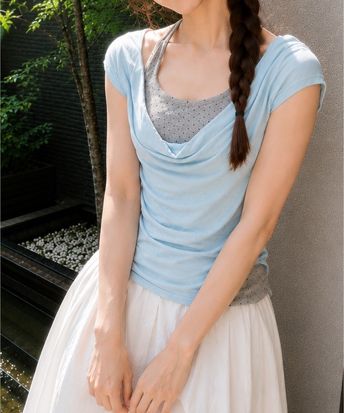Chiina(チーナ)の「【Chiina】ホルターネックオフショルトップス(Tシャツ/カットソー・レディース・ライトブルーグレー/ブラック/ホワイト・FREE)」の10枚目の写真