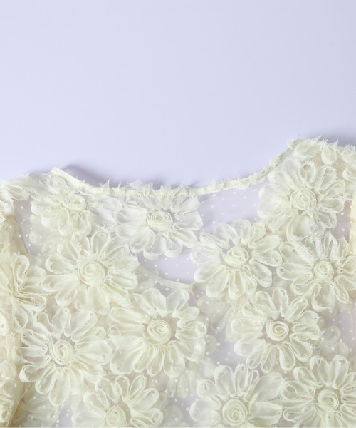 AMELY(エミリー)の「フラワーレース×ドット シアーブラウス(シャツ/ブラウス・レディース・ブラック/アイボリー・フリー)」の3枚目の写真