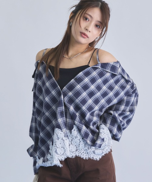 archives(アルシーヴ)の「レースコンビチェック2wayオフショルシャツ(シャツ/ブラウス・レディース・ベージュ/ネイビー/ブラウン・MEDIUM)」の10枚目の写真
