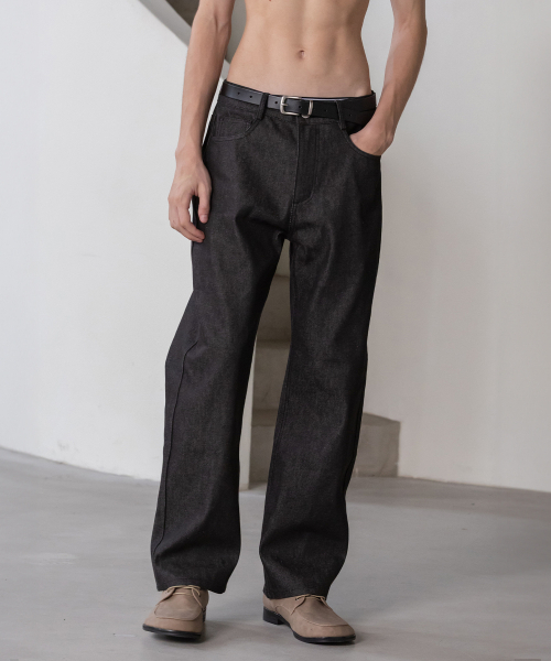 DECOROSO（デコローゾ）の「ノックス レギュラーストレートデニムパンツ [ノンフェードブラック]（デニムパンツ・メンズ・その他・LARGE/X-LARGE/MEDIUM/SMALL）」の2枚目の写真
