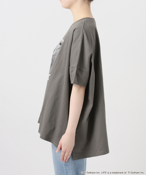 Spick & Span（スピックアンドスパン）の「《追加3》GOOD ROCK SPEED LPC 別注フォトドルマンTシャツ 2（Tシャツ/カットソー・レディース・ブラック系その他/ベージュ/ホワイト・FREE）」の5枚目の写真