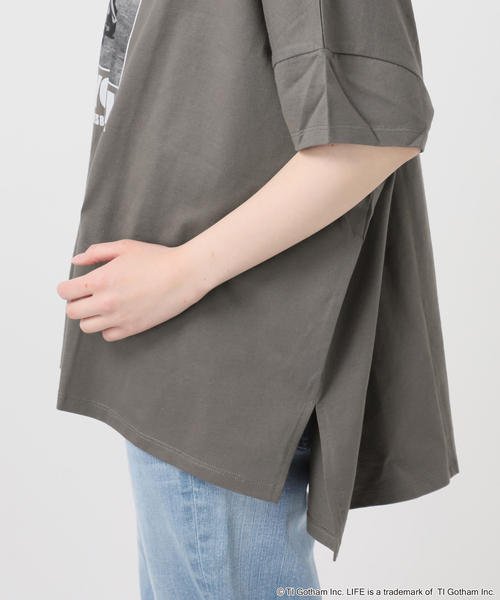 Spick & Span（スピックアンドスパン）の「《追加3》GOOD ROCK SPEED LPC 別注フォトドルマンTシャツ 2（Tシャツ/カットソー・レディース・ブラック系その他/ベージュ/ホワイト・FREE）」の9枚目の写真