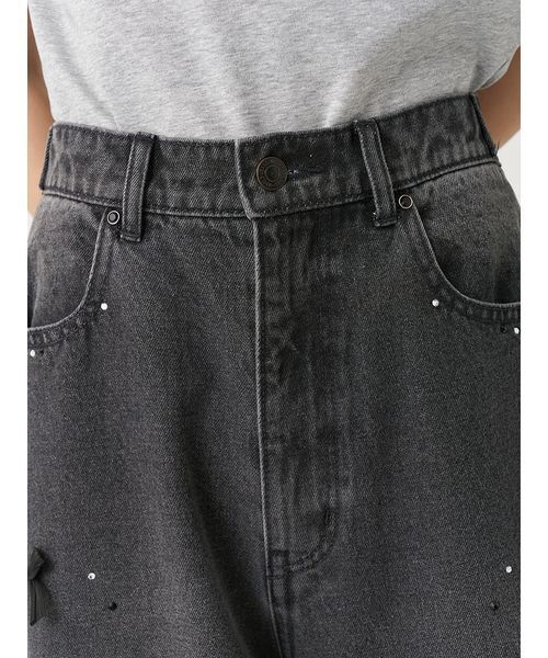 SNIDEL(スナイデル)の「リボンビジューワイドパンツ(その他パンツ・レディース・ライトブルー/ブラック・1/0)」の7枚目の写真