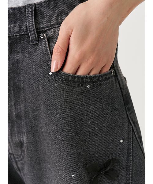 SNIDEL(スナイデル)の「リボンビジューワイドパンツ(その他パンツ・レディース・ライトブルー/ブラック・1/0)」の8枚目の写真