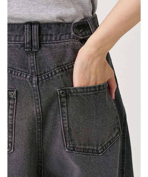 SNIDEL(スナイデル)の「リボンビジューワイドパンツ(その他パンツ・レディース・ライトブルー/ブラック・1/0)」の11枚目の写真