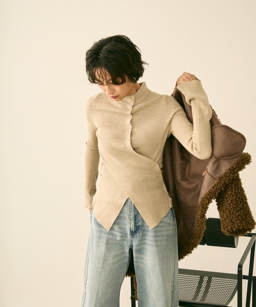 uchi.（ウチ）の「アシンメトリーリブニットトップス（ニット/セーター・レディース・グレー/ベージュ/ブラウン・FREE）」の16枚目の写真