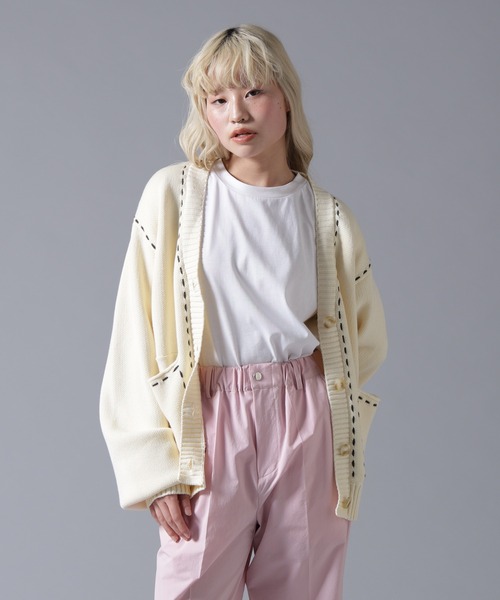 BEAVER(ビーバー)の「B omnivore/ビーオムニボー STITCH KNIT CARDIGAN(カーディガン/ボレロ・レディース・ブラック/ブラウン/グレー/オフホワイト・FREE)」の1枚目の写真