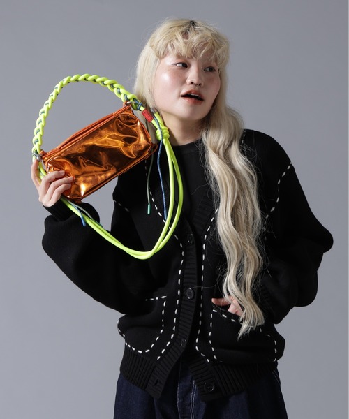 BEAVER(ビーバー)の「B omnivore/ビーオムニボー STITCH KNIT CARDIGAN(カーディガン/ボレロ・レディース・ブラック/ブラウン/グレー/オフホワイト・FREE)」の11枚目の写真