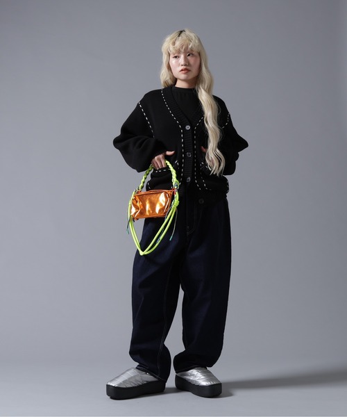 BEAVER(ビーバー)の「B omnivore/ビーオムニボー STITCH KNIT CARDIGAN(カーディガン/ボレロ・レディース・ブラック/ブラウン/グレー/オフホワイト・FREE)」の16枚目の写真
