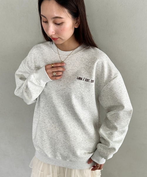 MYMOOD.(マイムード)の「カジュアルスタイリングの主役フロントバックプリント ビックシルエットプルオーバー(スウェット・レディース・グレー/オートミール・FREE)」の21枚目の写真