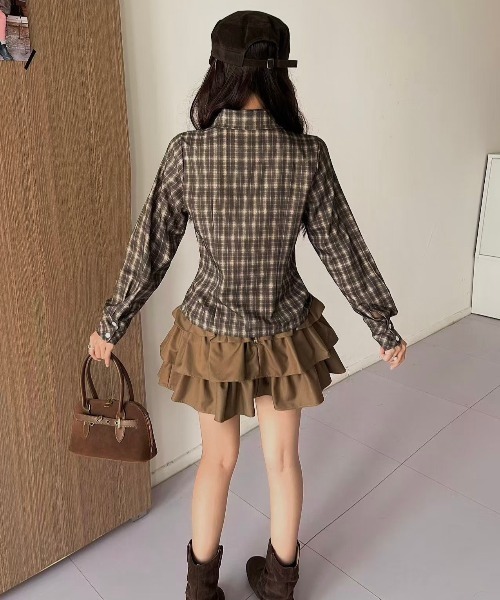 LADY LIKE(レディライク)の「【秋冬新作】チェック柄プリントアシンメトリー長袖シャツ(シャツ/ブラウス・レディース・モカ・M)」の5枚目の写真