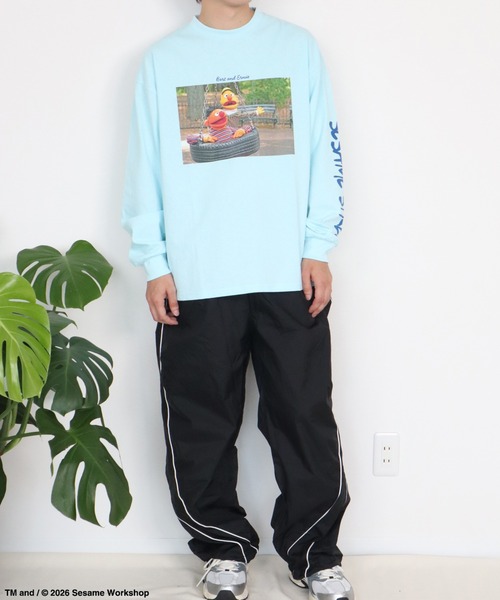Ha-Li-C STORE(ハリックストア)の「【セサミストリート】袖プリントロンT(Tシャツ/カットソー・メンズ・オフホワイト/ライトブルー/チャコールグレー/ピンク・X-LARGE/LARGE/MEDIUM)」の8枚目の写真