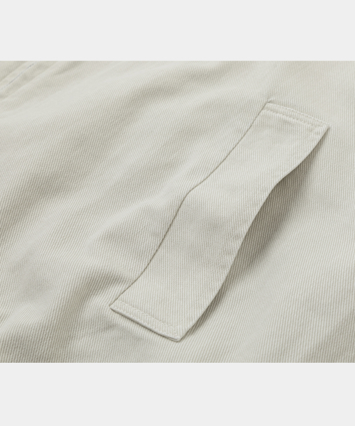 LETTERCOMO(レテルコモ)の「パイピングワークフードジャケットクリーム(その他アウター・レディース・クリーム・MEDIUM/LARGE)」の5枚目の写真