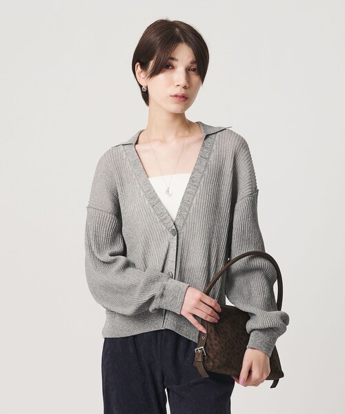 BEAUTY&YOUTH UNITED ARROWS(ビューティーアンドユースユナイテッドアローズ)の「コットンポリエステル スキッパー カーディガン ウォッシャブル(カーディガン/ボレロ・レディース・ダークブラウン/オリーブ/ライトグレー・FREE)」の2枚目の写真