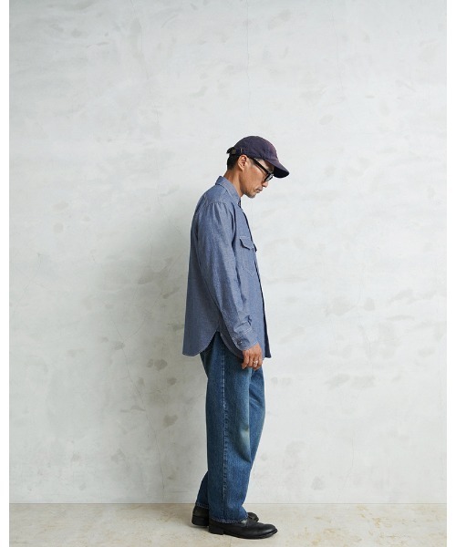 WAIPER.inc(ワイパーインク)の「米軍 1940’s U.S.NAVY フラップポケット シャンブレーシャツ MADE OF”KAIHARA FABRIC”(シャツ/ブラウス・メンズ・ブルー/ライトブルー・17/16 1/2/15 1/2)」の10枚目の写真