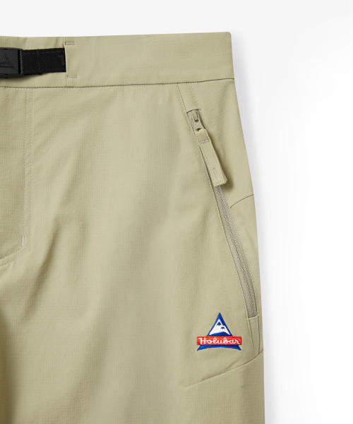 HOLUBAR（ホルバー）の「Traverse Relaxed Fit Pants Beige（その他パンツ・メンズ・その他・SMALL/MEDIUM/LARGE/X-LARGE/2XL）」の4枚目の写真