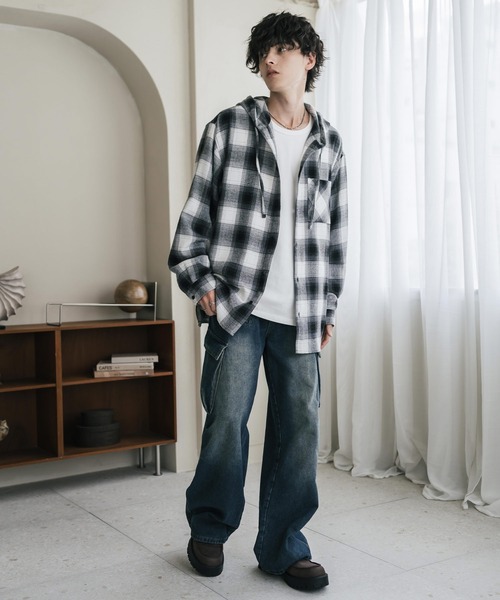 Rocky Monroe(ロッキーモンロー)の「フランネル オーバーサイズ長袖フードチェックシャツ フーディーシャツ(シャツ/ブラウス・メンズ・ブラウン/ブラック/ホワイト/ブラック×ベージュ/ブラウン系・XL/L/M)」の22枚目の写真