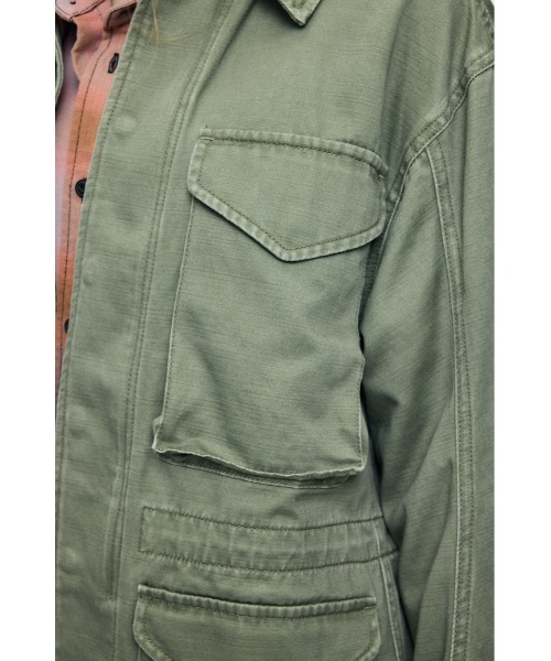 MOUSSY(マウジー)の「BACKSATIN BDU ジャケット(ミリタリージャケット・レディース・ライトブラック/カーキ・FREE)」の11枚目の写真