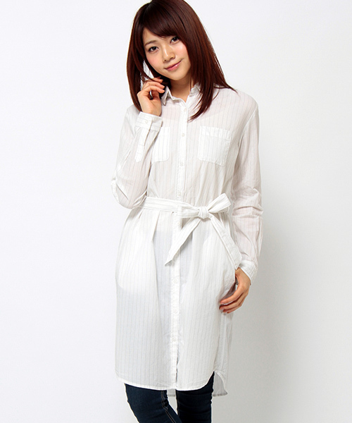 LBC(エルビーシー)の「シャツワンピース (シャツワンピース・レディース・ネイビー/オフホワイト/ホワイト・LARGE/MEDIUM)」の1枚目の写真