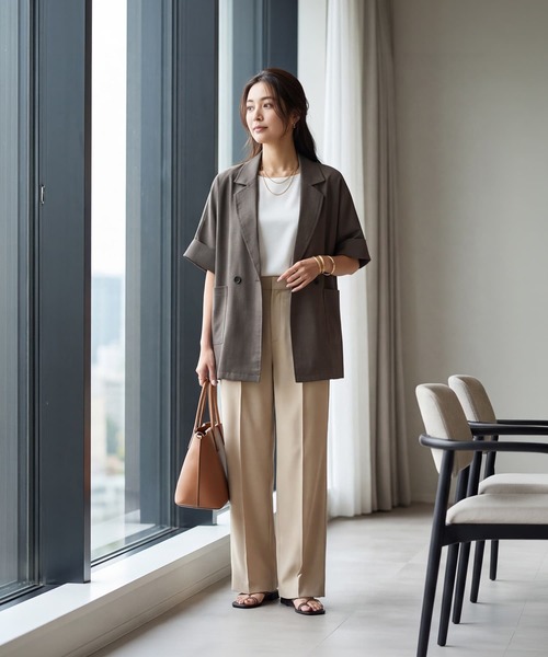 STYLE DELI(スタイルデリ)の「【DELI by】軽やか半袖テーラードジャケット(テーラードジャケット・レディース・ブラウン系その他/ライトベージュ・M)」の13枚目の写真