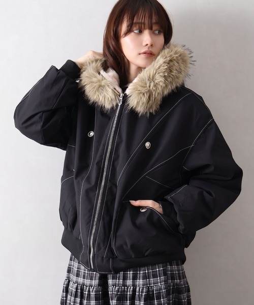 SpRay（スプレイ）の「２ＷＡＹステッチ入ファー付ブルゾン（ブルゾン・レディース・カーキ/ブラック・MEDIUM/SMALL）」の19枚目の写真