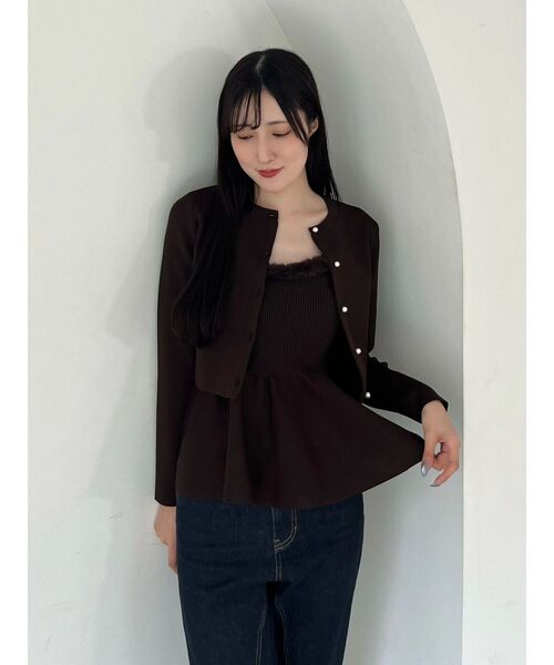 MERCURYDUO（マーキュリーデュオ）の「ペプラムキャミニットセットアンサンブル（ニット/セーター・レディース・ブルー/オフホワイト/ブラウン・FREE）」の2枚目の写真