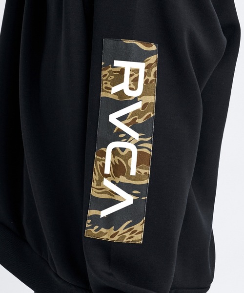 RVCA(ルーカ)の「RVCA メンズ BALANCE BOX PATCH CR トレーナー 【2026年秋冬モデル】/ルーカ袖バックプリントプルオーバーフーディー(スウェット・メンズ・ブラック/ホワイト/ヘザーグレー/ブルー系その他・X-LARGE/LARGE/MEDIUM/SMALL)」の13枚目の写真