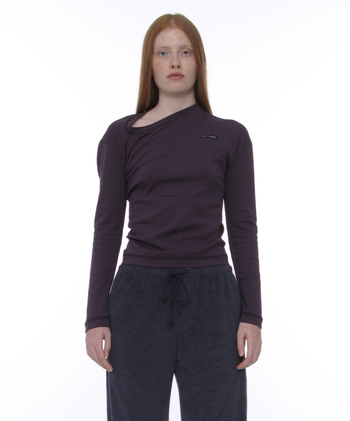 PARTIMENTO WOMEN(パルティメントウィメン)の「PWC ツイストデザインロングTシャツ_ミッドナイトプラム(Tシャツ/カットソー・レディース・その他・SMALL/MEDIUM/LARGE)」の1枚目の写真