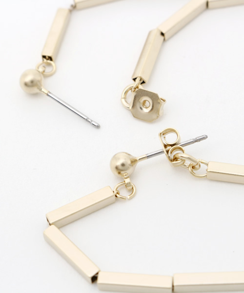 SENSE OF PLACE by URBAN RESEARCH(センスオブプレイスバイアーバンリサーチ)の「CF メタル連結ピアス(ピアス(両耳用)・レディース・シルバー/ゴールド・FREE)」の4枚目の写真