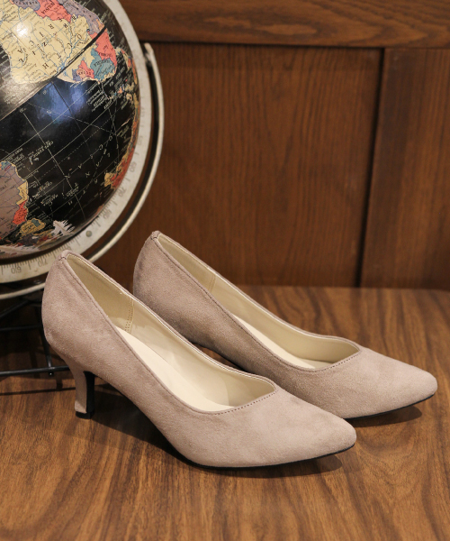 Andemiu（アンデミュウ）の「【BAILA11月号掲載】F/プレーンパンプス 730062（パンプス・レディース・ネイビー/ブラック/ライトグレー/レッド/グレー/ブラウン/ベージュ・SMALL/LARGE/MEDIUM/X-LARGE）」の5枚目の写真