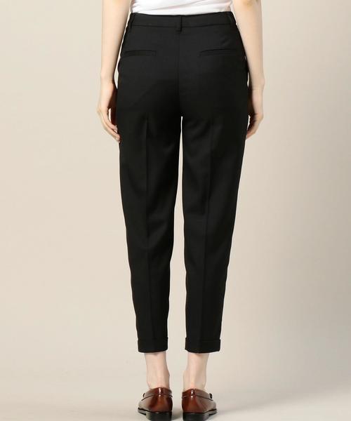 BEAUTY&YOUTH UNITED ARROWS(ビューティーアンドユースユナイテッドアローズ)の「BY シャークテーパード9分丈パンツ◆(その他パンツ・レディース・ライトグレー/ブラック・MEDIUM/LARGE/SMALL)」の12枚目の写真