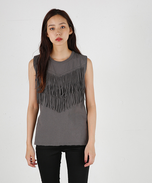 MOUSSY（マウジー）の「FRINGE DESIGN TANK（タンクトップ・レディース・ライトブラック/オフホワイト/イエロー・FREE）」の2枚目の写真