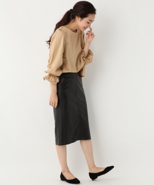 A part by（アパートバイ）の「Cサテンハシゴレースブラウス 735525 （シャツ/ブラウス・レディース・ホワイト/キャメル/ブラック・FREE）」の10枚目の写真