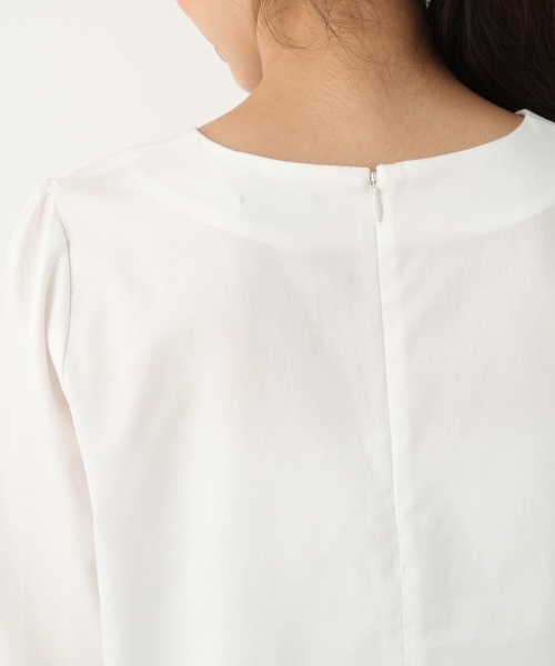 A part by（アパートバイ）の「Cサテンハシゴレースブラウス 735525 （シャツ/ブラウス・レディース・ホワイト/キャメル/ブラック・FREE）」の7枚目の写真