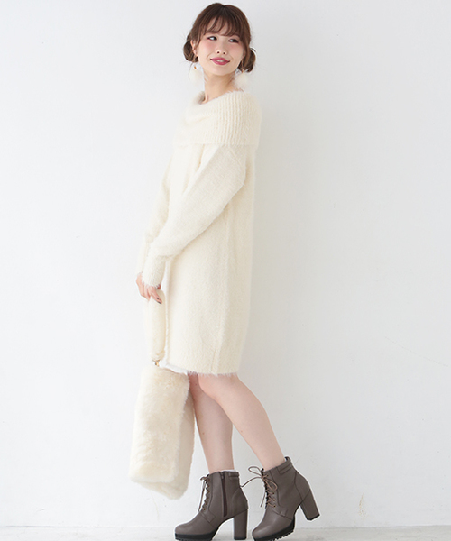one after another NICE CLAUP(ワンアフターアナザーナイスクラップ)の「オフショルワンピ―ス(ワンピース・レディース・アイボリー/ブラック/サックスブルー/ライトピンク・FREE)」の14枚目の写真