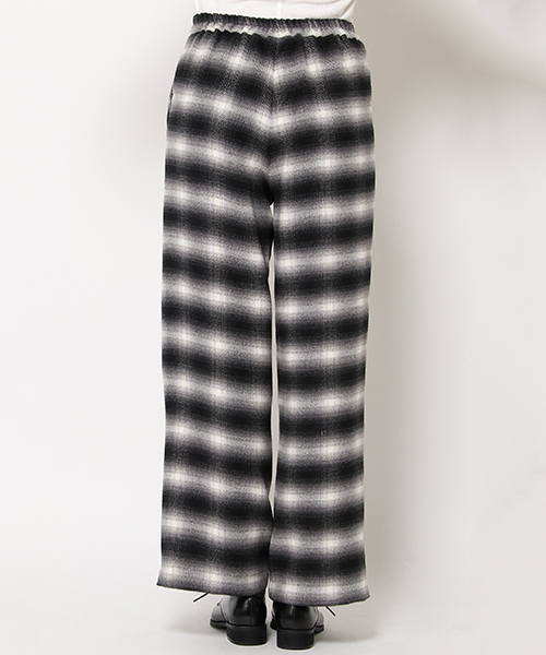 ikka（イッカ）の「シャギーワイドパンツ（その他パンツ・レディース・グレー/その他・LARGE/MEDIUM）」の5枚目の写真