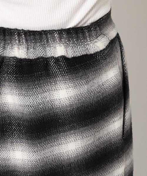 ikka（イッカ）の「シャギーワイドパンツ（その他パンツ・レディース・グレー/その他・LARGE/MEDIUM）」の7枚目の写真