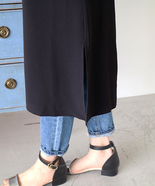 N.（N. Natural Beauty Basic）（エヌエヌナチュラルビューティーベーシック）の「スリットキャミワンピース（ワンピース・レディース・ブラック/グレー・MEDIUM）」の9枚目の写真