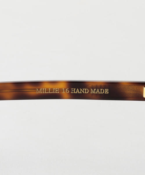 BEAUTY&YOUTH UNITED ARROWS(ビューティーアンドユースユナイテッドアローズ)の「<A.D.S.R.>MILLIE サングラス(サングラス・レディース・ベージュ/ダークブラウン/ダークグレー・FREE)」の9枚目の写真