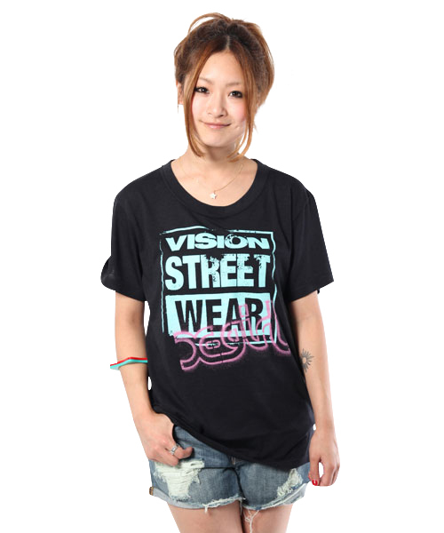 X-girl（エックスガール）の「"VISION OLD SCHOOL LOGO"S/S BIG TEE（Tシャツ/カットソー・レディース・ホワイト/ブラック/アッシュグレー/レッド・1/2）」の2枚目の写真