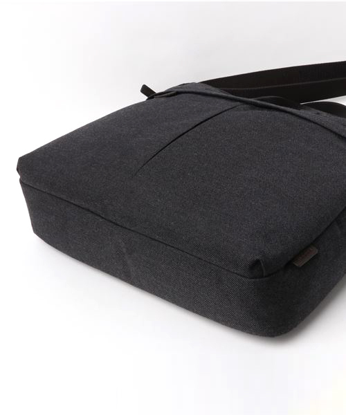 FOSSIL(フォッシル)の「BUCKNER TOP ZIP WORKBAG MBG9363(4)(ビジネスバッグ・メンズ・ブラック・FREE)」の4枚目の写真